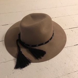 AEO tassel hat